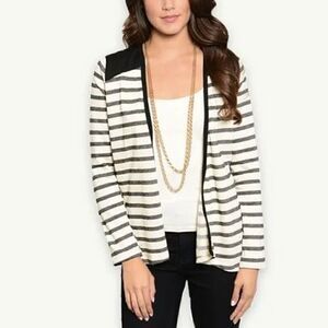 *Clearance* Yoyo 5 Black and Cream Cardigan